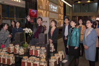 全國及省婦聯(lián)調(diào)研江門 點贊婦女創(chuàng)業(yè)就業(yè)與家政培訓服務成效